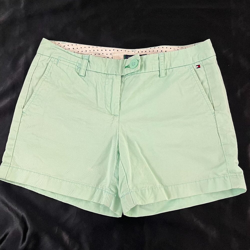 Tommy Hilfiger Aqua women's Shorts size 2 mint green